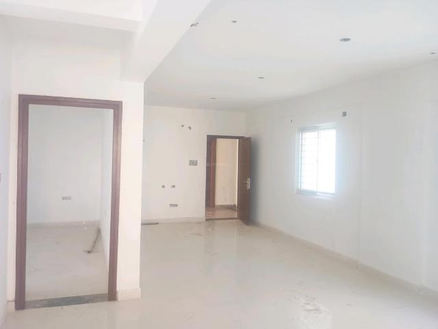 2 BHK Apartment in Sikanderguda for resale Hyderabad. The reference number is 21204854
