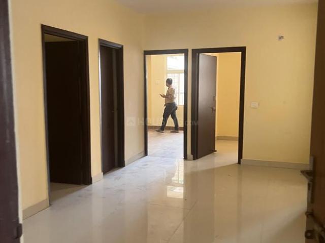 2 BHK Apartment in Sikrod for rent Ghaziabad. The reference number is 20929969