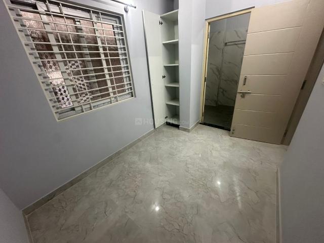 2 BHK Apartment in Singasandra for rent Bengaluru. The reference number is 21043228