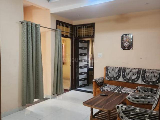 2 BHK Apartment in Sindhi Colony for rent Gwalior. The reference number is 20279394