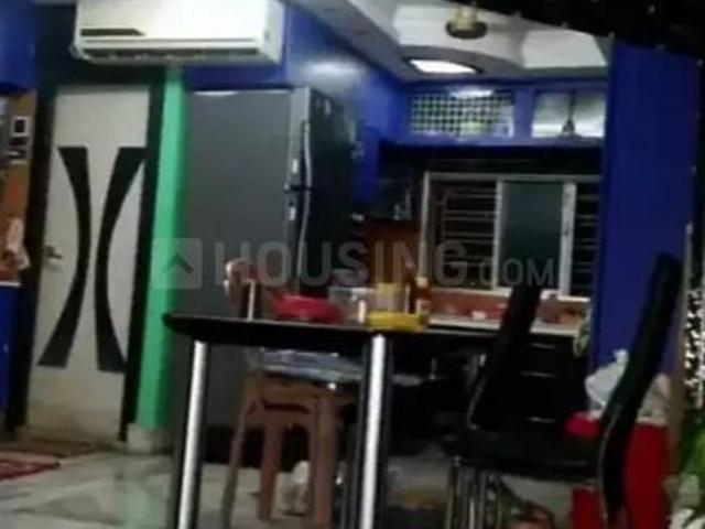 2 BHK Apartment in Sinthi for resale Kolkata. The reference number is 18610102