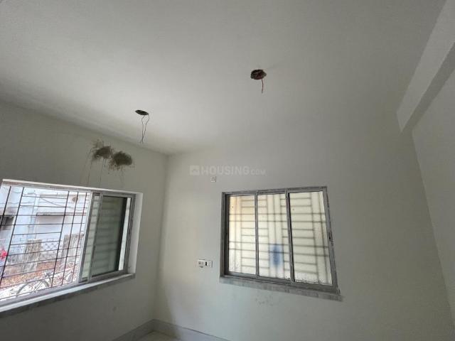 2 BHK Apartment in Sinthi for resale Kolkata. The reference number is 20996641