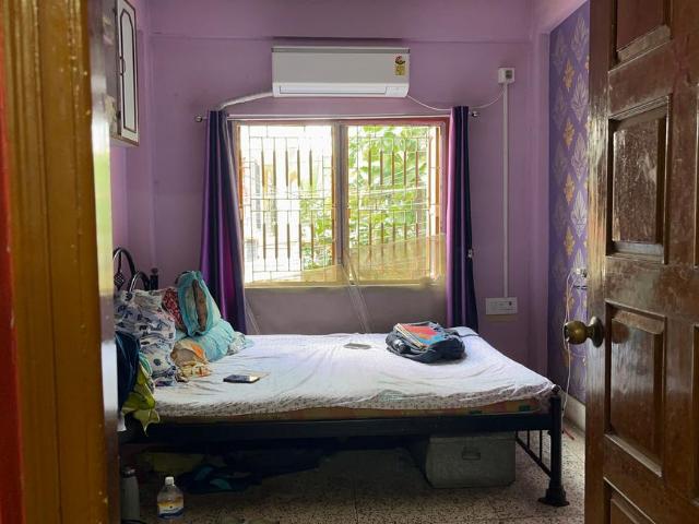 2 BHK Apartment in Sinthi for resale Kolkata. The reference number is 21008696