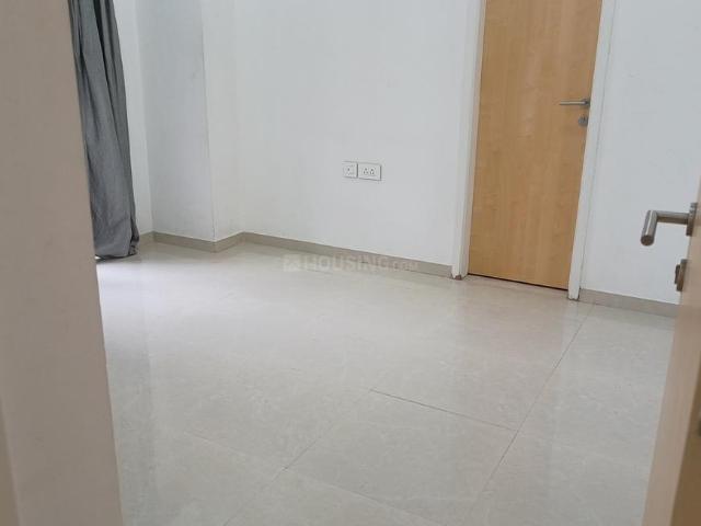 2 BHK Apartment in Sion for rent Mumbai. The reference number is 19482016