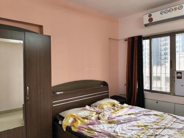 2 BHK Apartment in Sion for rent Mumbai. The reference number is 19870261