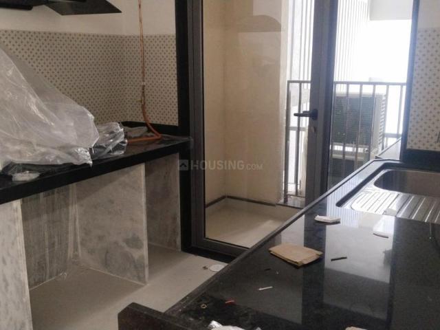 2 BHK Apartment in Sion for rent Mumbai. The reference number is 19031357