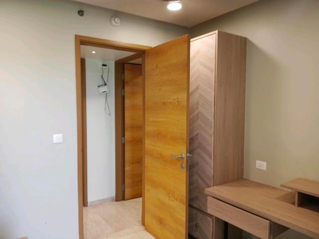 2 BHK Apartment in Sion for rent Mumbai. The reference number is 20858224