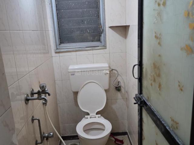 2 BHK Apartment in Sion for rent Mumbai. The reference number is 21295437