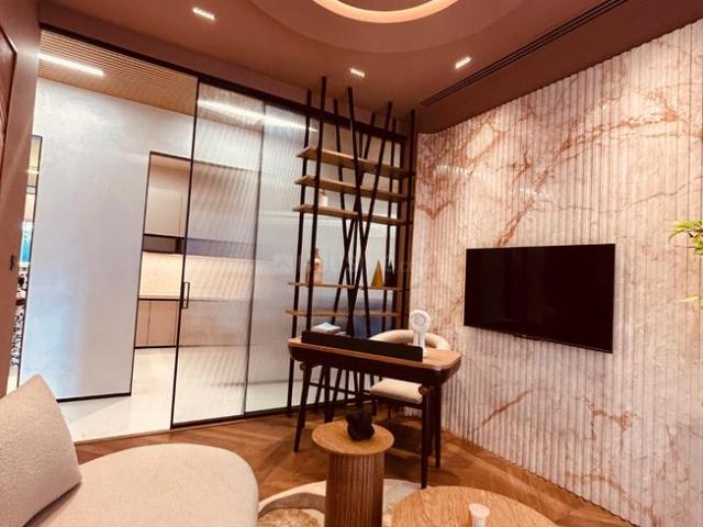 2 BHK Apartment in Sion for resale Mumbai. The reference number is 16428272