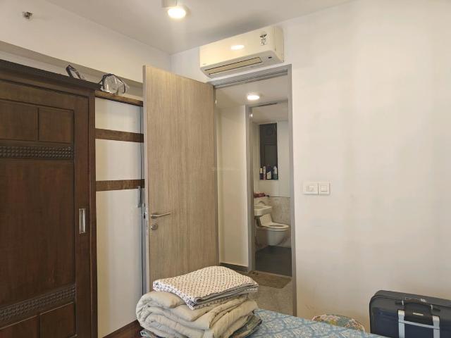 2 BHK Apartment in Sion for resale Mumbai. The reference number is 18987063