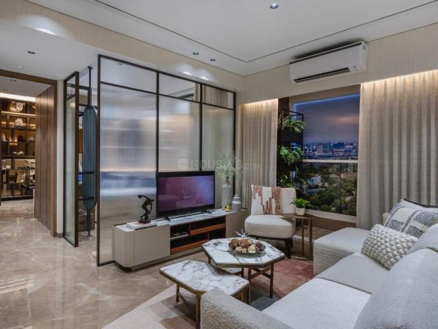 2 BHK Apartment in Sion for resale Mumbai. The reference number is 19641865