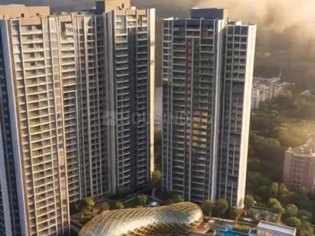 2 BHK Apartment in Sion for resale Mumbai. The reference number is 20077913