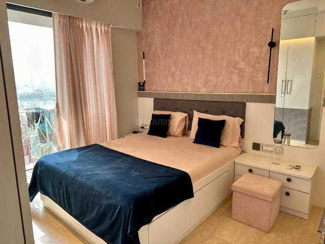 2 BHK Apartment in Sion for resale Mumbai. The reference number is 20911259