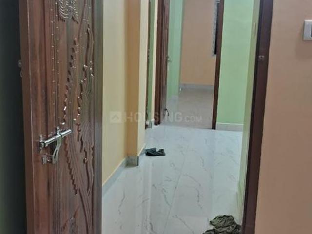 2 BHK Apartment in Subhash Nagar for rent Kolkata. The reference number is 21186693