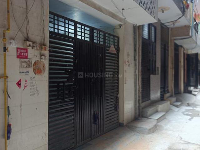 2 BHK Apartment in Sudarshan Park for resale New Delhi. The reference number is 21034973