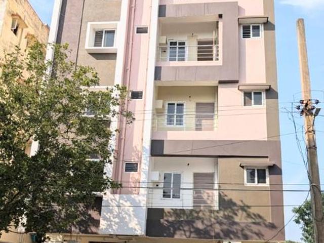 2 BHK Apartment in Sujatha Nagar for resale Visakhapatnam. The reference number is 20875006