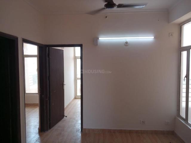 2 BHK Apartment in Surajpur for resale Greater Noida. The reference number is 21030289