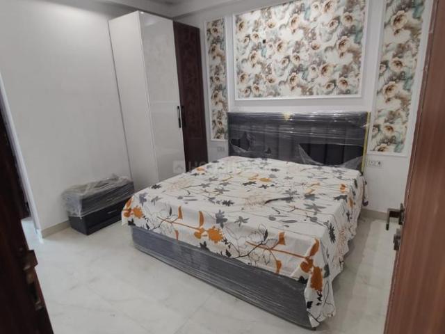 2 BHK Apartment in Surajpur for resale Greater Noida. The reference number is 21048995