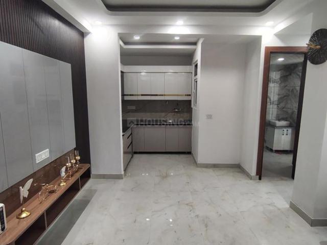 2 BHK Apartment in Surajpur for resale Greater Noida. The reference number is 21131593