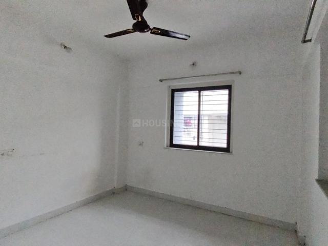 2 BHK Apartment in Sus for rent Pune. The reference number is 21033817