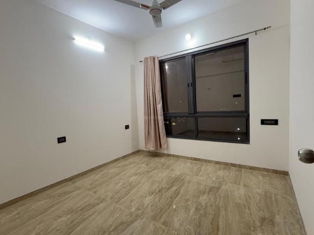 2 BHK Apartment in Sus for rent Pune. The reference number is 21107847