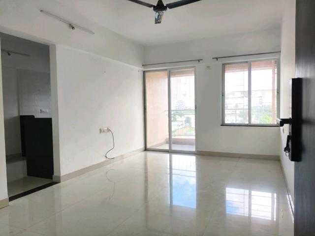 2 BHK Apartment in Sus for resale Pune. The reference number is 21127786