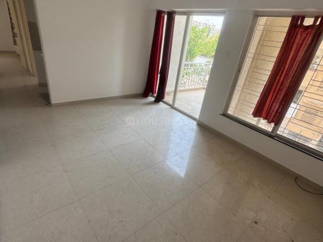 2 BHK Apartment in Sus for resale Pune. The reference number is 21207144