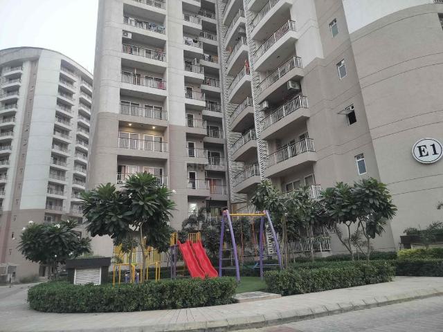 2 BHK Apartment in Sushant Golf City for resale Lucknow. The reference number is 19238917
