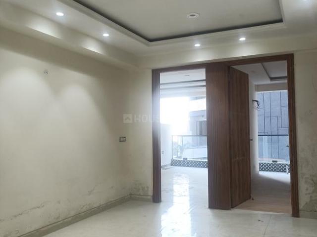 2 BHK Apartment in Sector 43 for resale Gurgaon. The reference number is 19736384