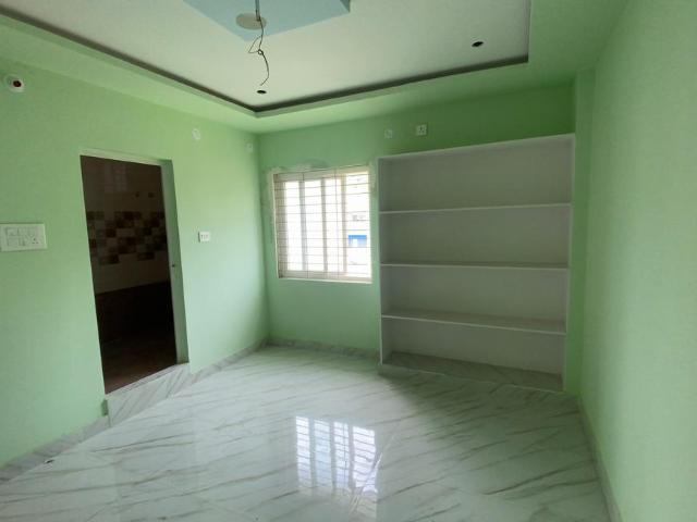 2 BHK Apartment in Pothinamallayya Palem for resale Visakhapatnam. The reference number is 20915590