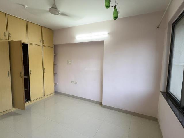 2 BHK Apartment in Powai for rent Mumbai. The reference number is 20340100