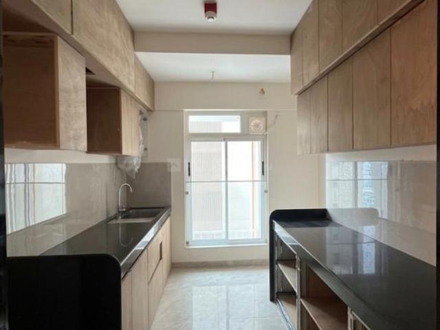 2 BHK Apartment in Powai for rent Mumbai. The reference number is 21173368