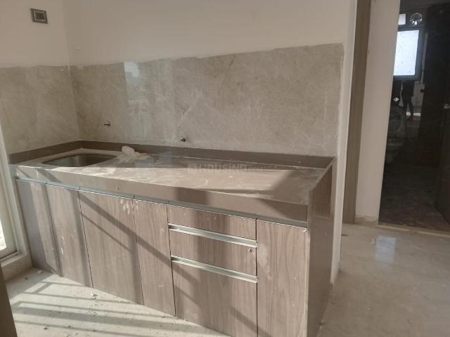 2 BHK Apartment in Powai for rent Mumbai. The reference number is 21357117