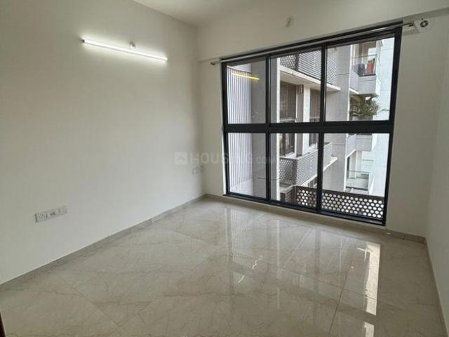 2 BHK Apartment in Powai for resale Mumbai. The reference number is 19554764