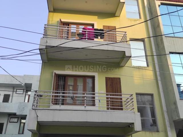 2 BHK Apartment in Pondha for rent Dehradun. The reference number is 21134541