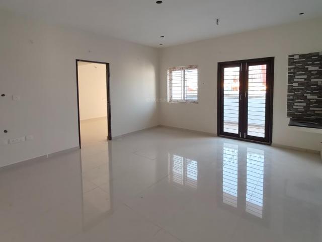 2 BHK Apartment in Porur for resale Chennai. The reference number is 18574140