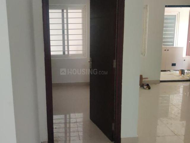 2 BHK Apartment in Patancheru for rent Sangareddy. The reference number is 20998990