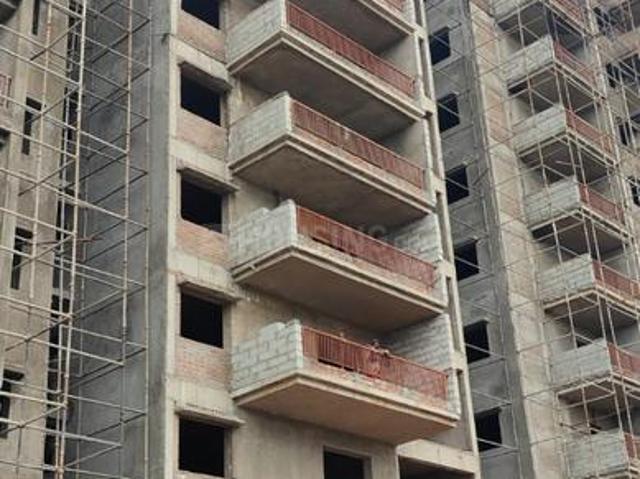 2 BHK Apartment in Patancheru for resale Sangareddy. The reference number is 19003125