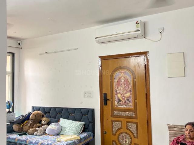 2 BHK Apartment in Patparganj for rent New Delhi. The reference number is 16689045