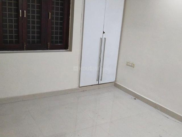 2 BHK Apartment in Patparganj for rent New Delhi. The reference number is 19626574
