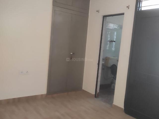 2 BHK Apartment in Patparganj for rent New Delhi. The reference number is 20692290