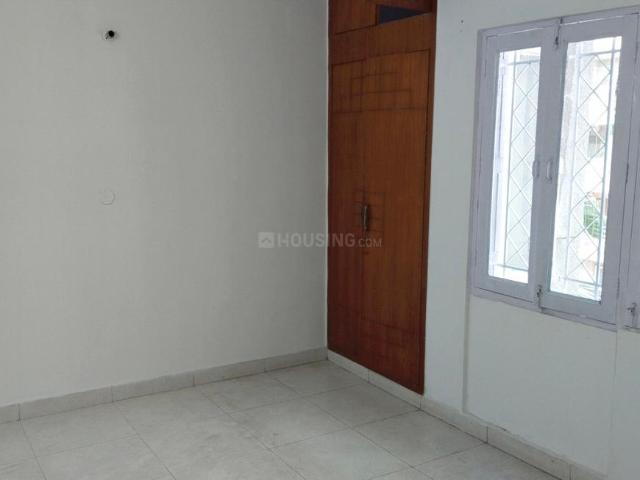 2 BHK Apartment in Patparganj for rent New Delhi. The reference number is 20696087