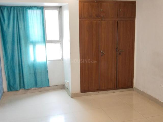 2 BHK Apartment in Patparganj for rent New Delhi. The reference number is 20717044