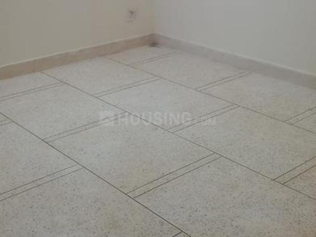 2 BHK Apartment in Patparganj for rent New Delhi. The reference number is 20850440