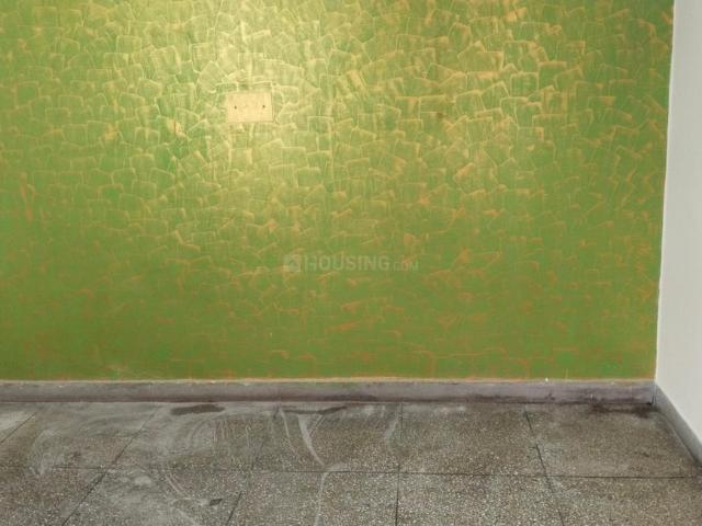 2 BHK Apartment in Patparganj for rent New Delhi. The reference number is 21160946