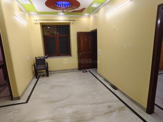 2 BHK Apartment in Patparganj for rent New Delhi. The reference number is 21322538
