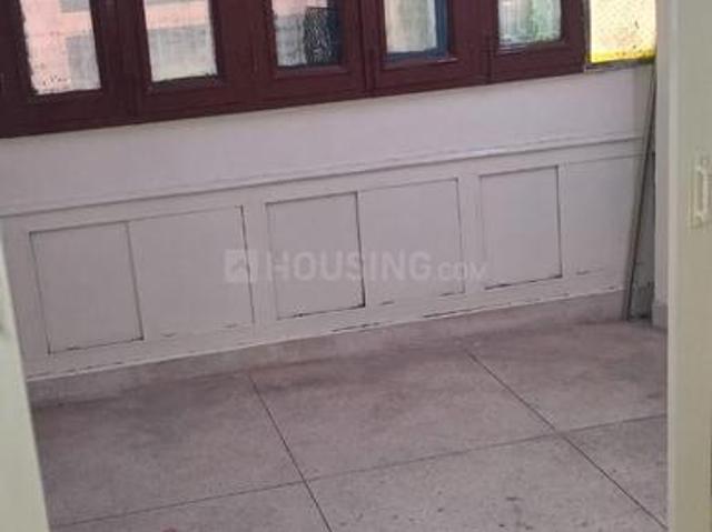 2 BHK Apartment in Patparganj for rent New Delhi. The reference number is 21338026