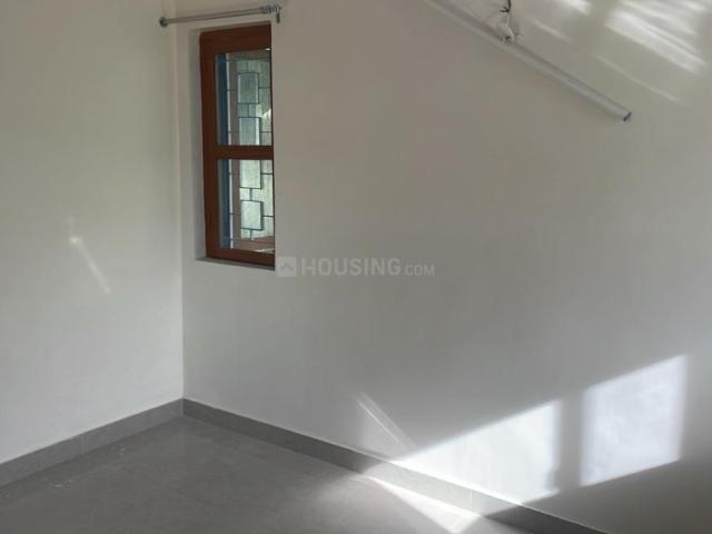 2 BHK Apartment in Patparganj for resale New Delhi. The reference number is 19877433