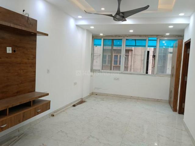 2 BHK Apartment in Patparganj for resale New Delhi. The reference number is 20156390