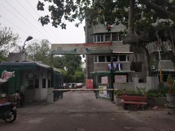 2 BHK Apartment in Patparganj for resale New Delhi. The reference number is 20554769